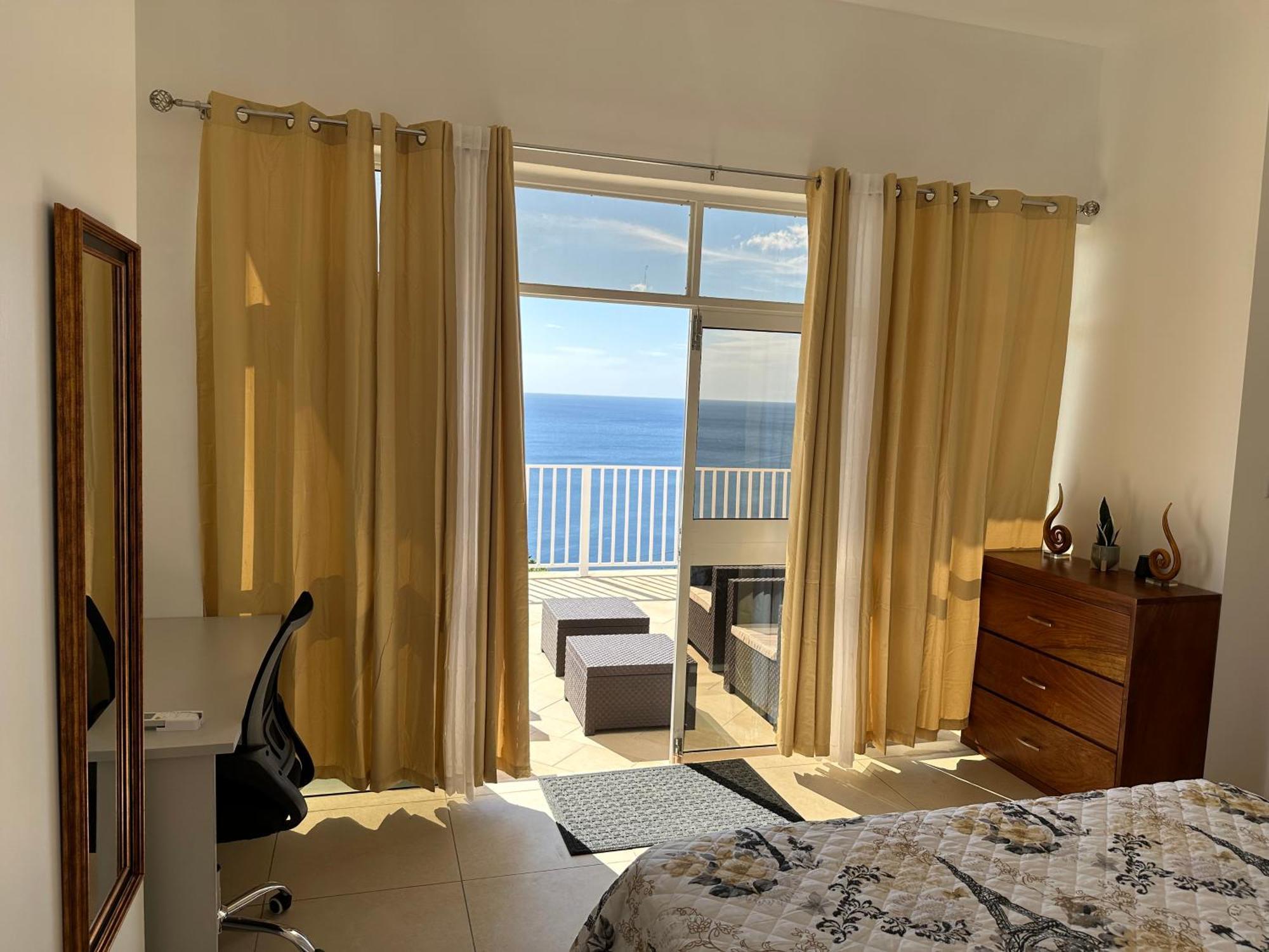 Eldorado Guesthouse & Car Rental 罗索 外观 照片