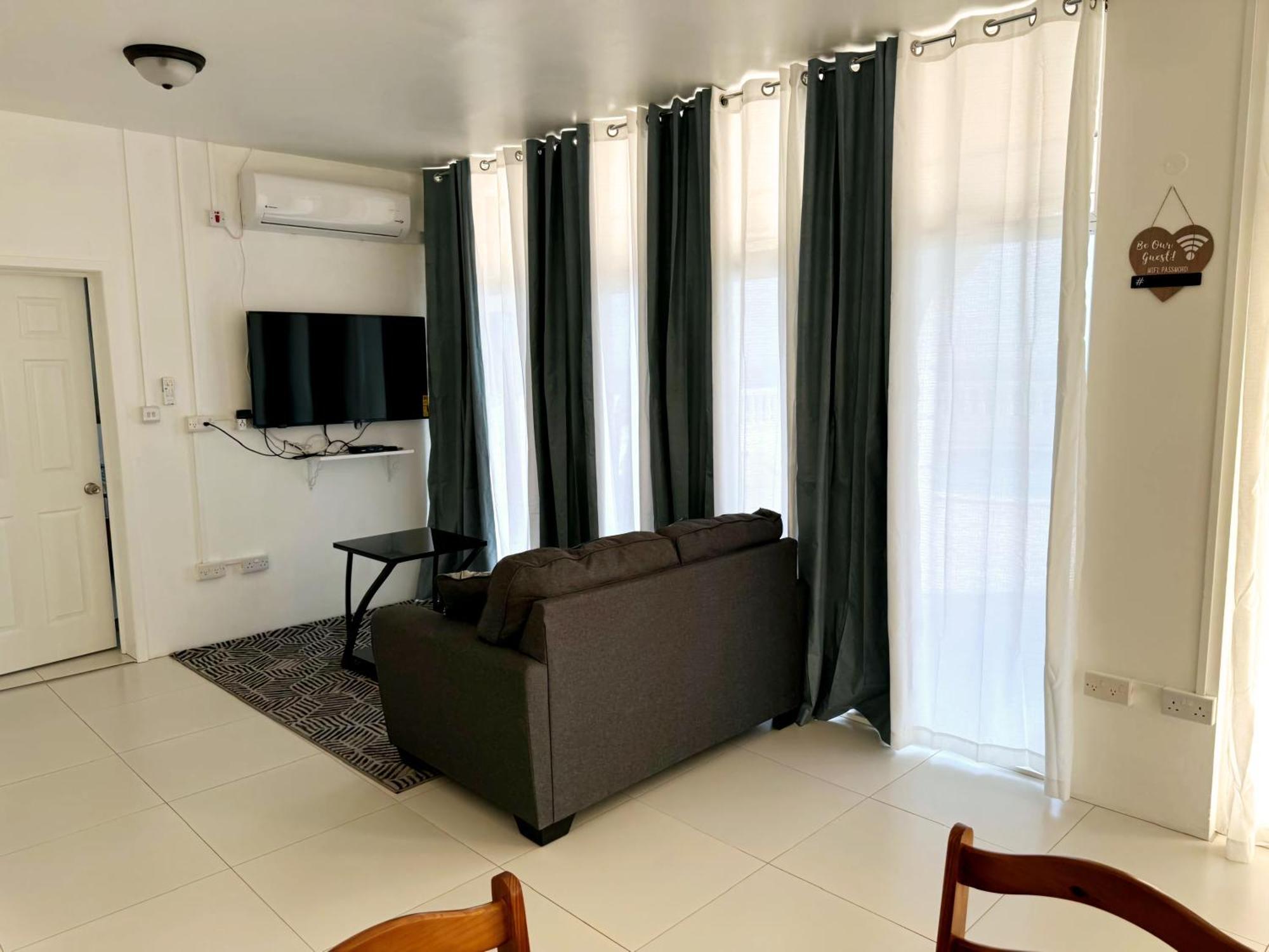 Eldorado Guesthouse & Car Rental 罗索 客房 照片